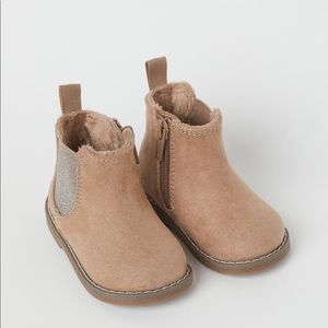 Brand new size 7 girls H&M boots